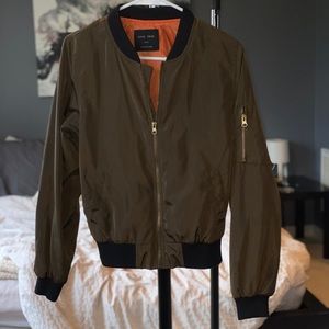 Bomber jacket